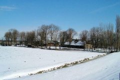 De-Zonnehoeve-in-de-sneeuw